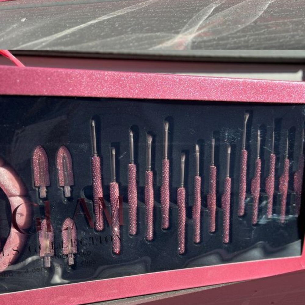 RARE Viral PINK Bling Glam Makeup Brush Set